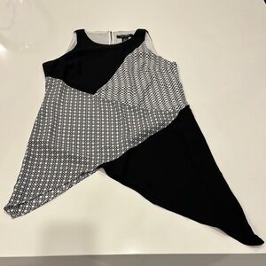 White House Black Market Geometric Tunic Size XS